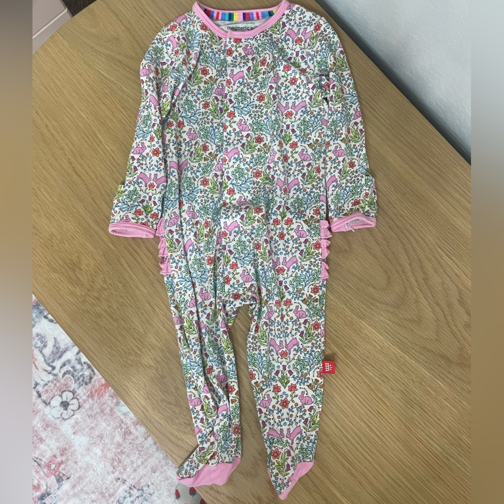 Magnetic Me Floral Footies - Pink and Green